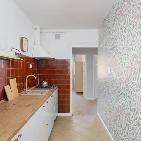 아파트 Ecru Spacious 2 Bedroom Family Wwa68